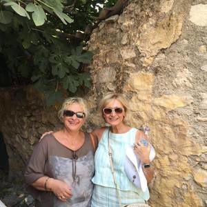 Meet your Posher, Polly